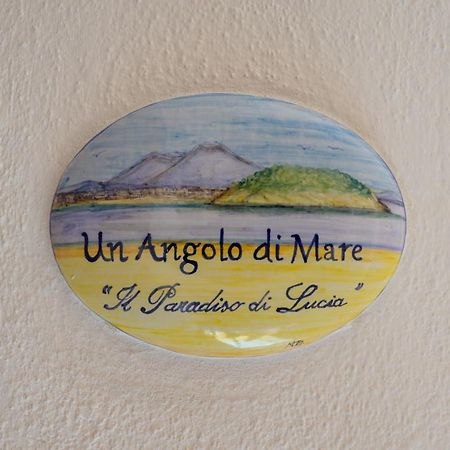 Un Angolo Di Mare...Nel Centro Di Ischia! Exterior photo